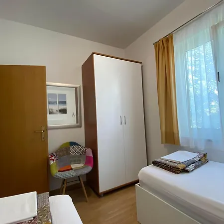 Apartments Saric Biograd Na Moru Exterior photo