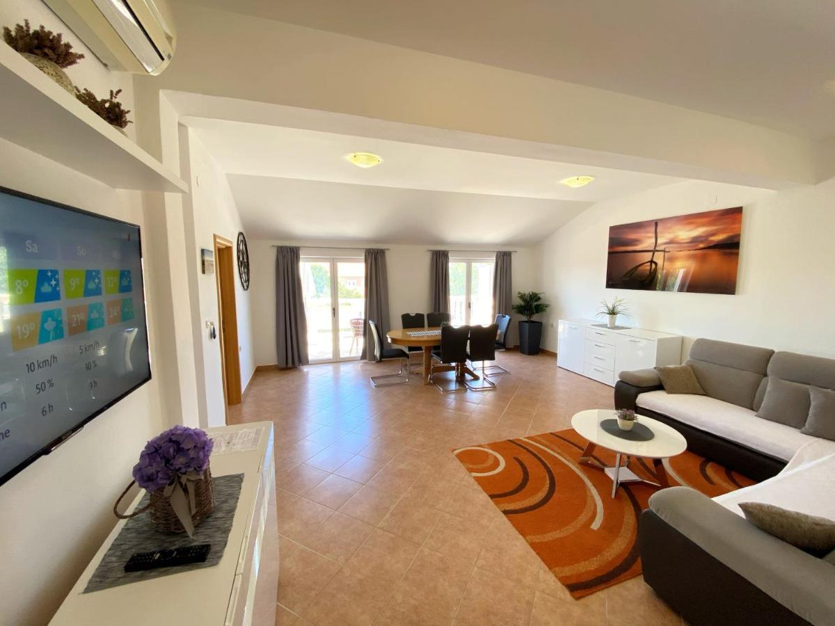 Apartment Saric
