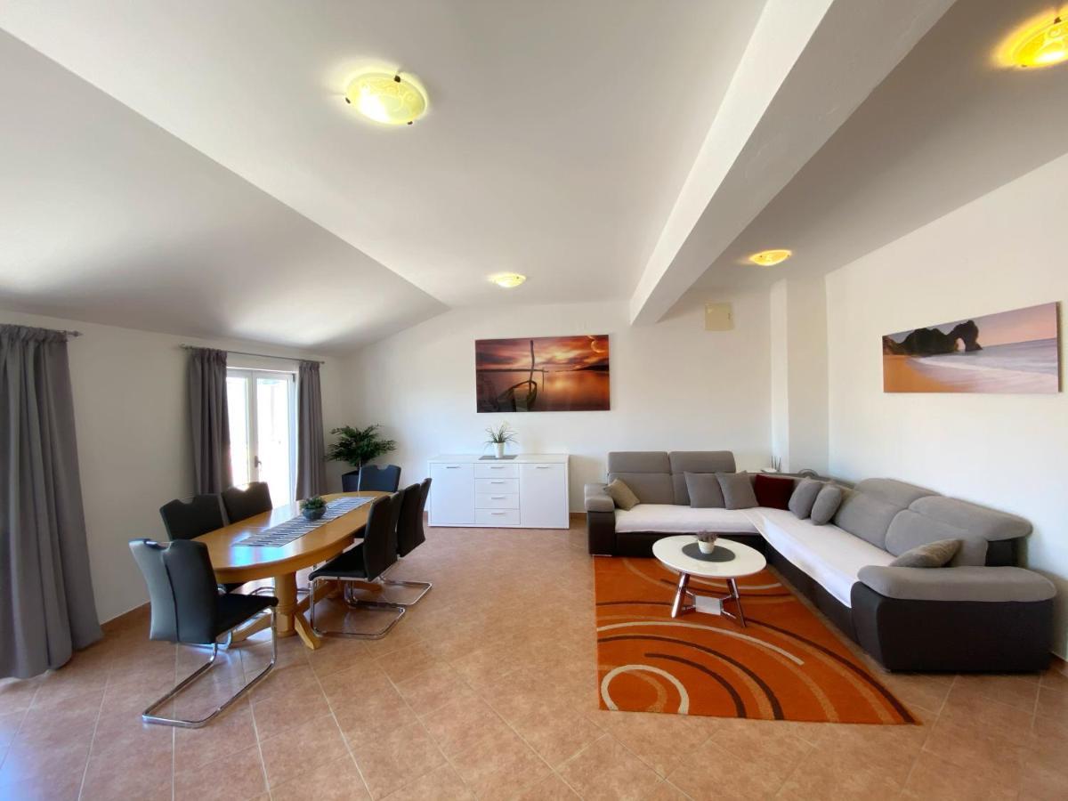 Apartment Saric