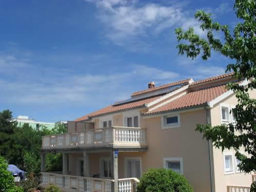 Apartman Saric *